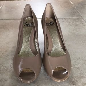 Nude high heel